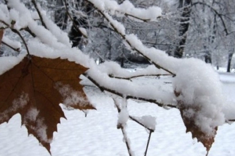VRIJEME: Sutra snijeg na planinama, niske temperature