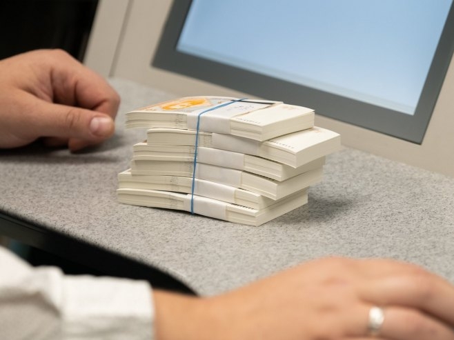 DOBOJ: Danas počinje isplata naknada višečlanim porodicama