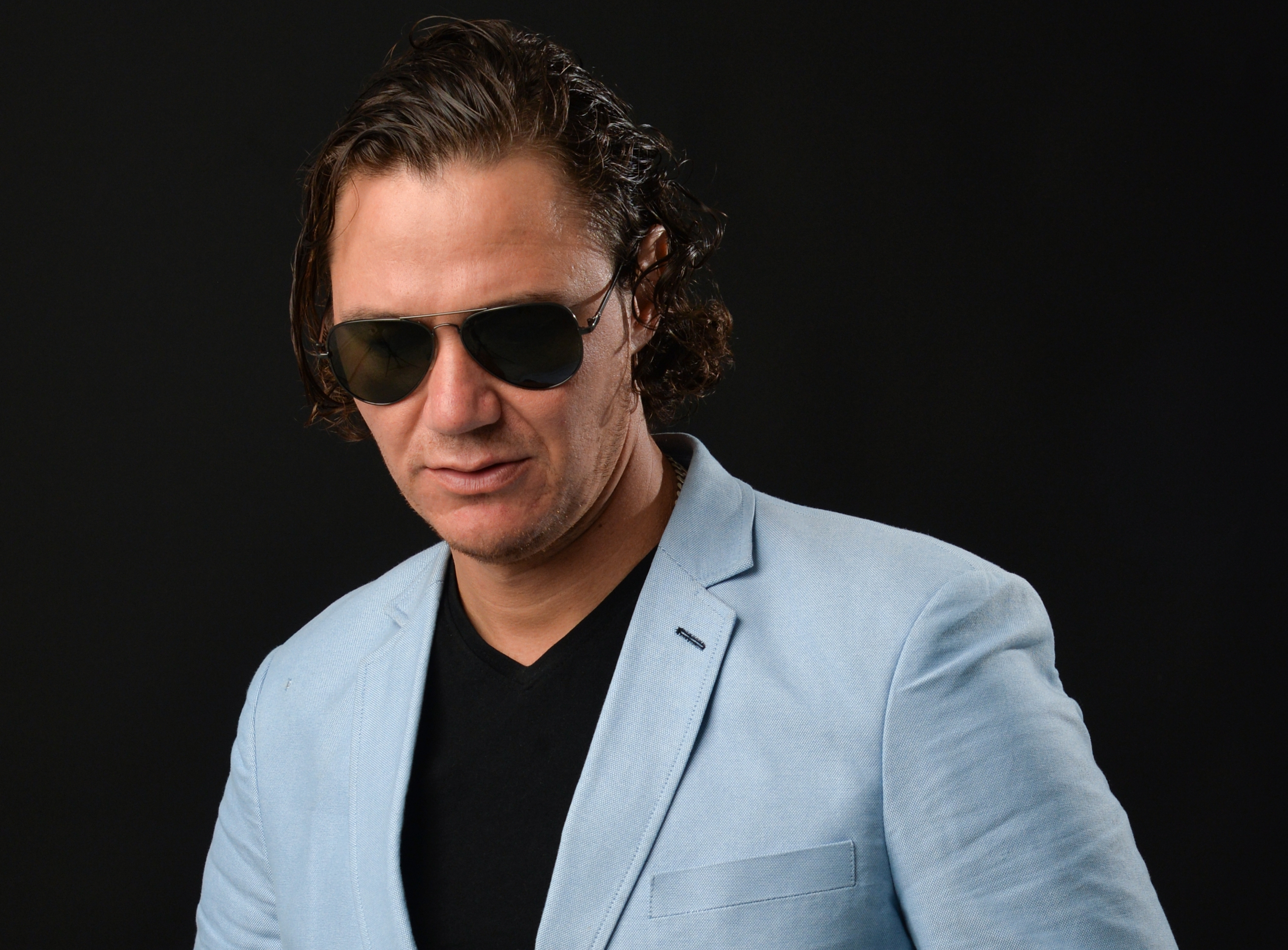 MUZIČAR GORAN TEŠANOVIĆ PRIPREMA ČETIRI AUTORSKE PJESME: Uz muziku od malih nogu, vrijeme je za iskorak u karijeri