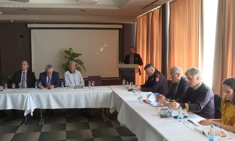 DOBOJ: Održana naučno-stručna konferencija na temu „Efikasnost državne reakcije na kriminalitet” (VIDEO)