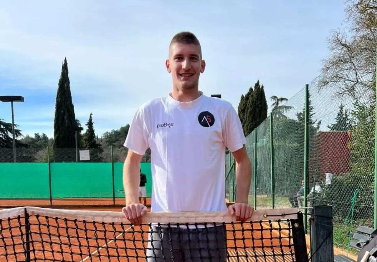 OSTVARENJE SNA POSTAJE STVARNOST: Andrej Nedić plasirao se u finale ITF Fjučersa u Prijedoru!