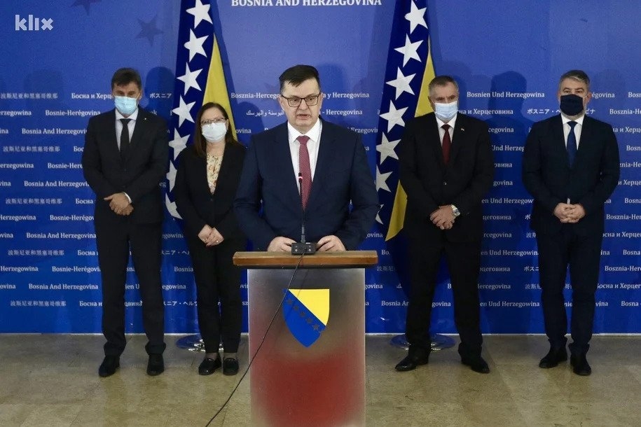 DOGOVOR PREMIJERA Bosna i Hercegovina ipak kreće u direktnu nabavku Pfizerove, ruske i kineske vakcine