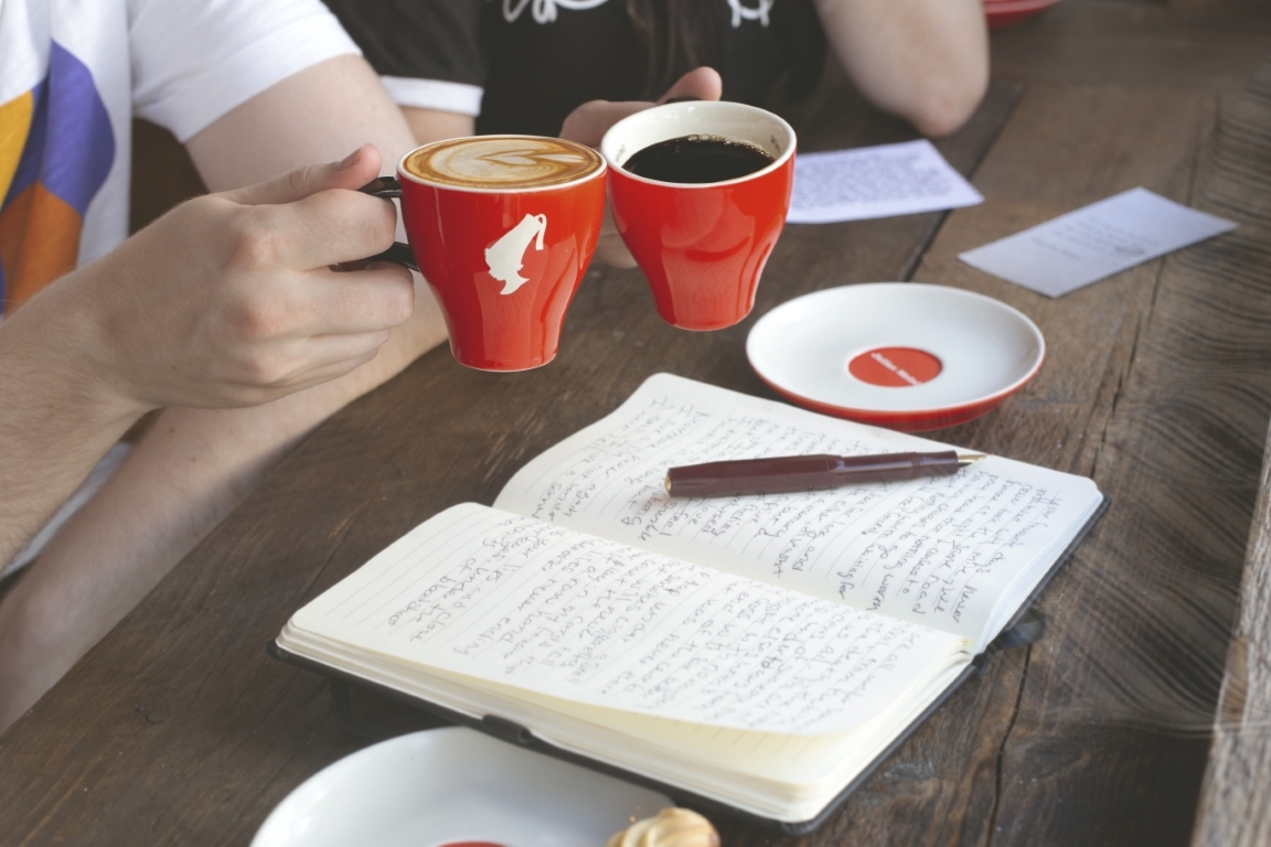 DOBOJSKI INFO NAJAVLJUJE: Plati kafu poezijom