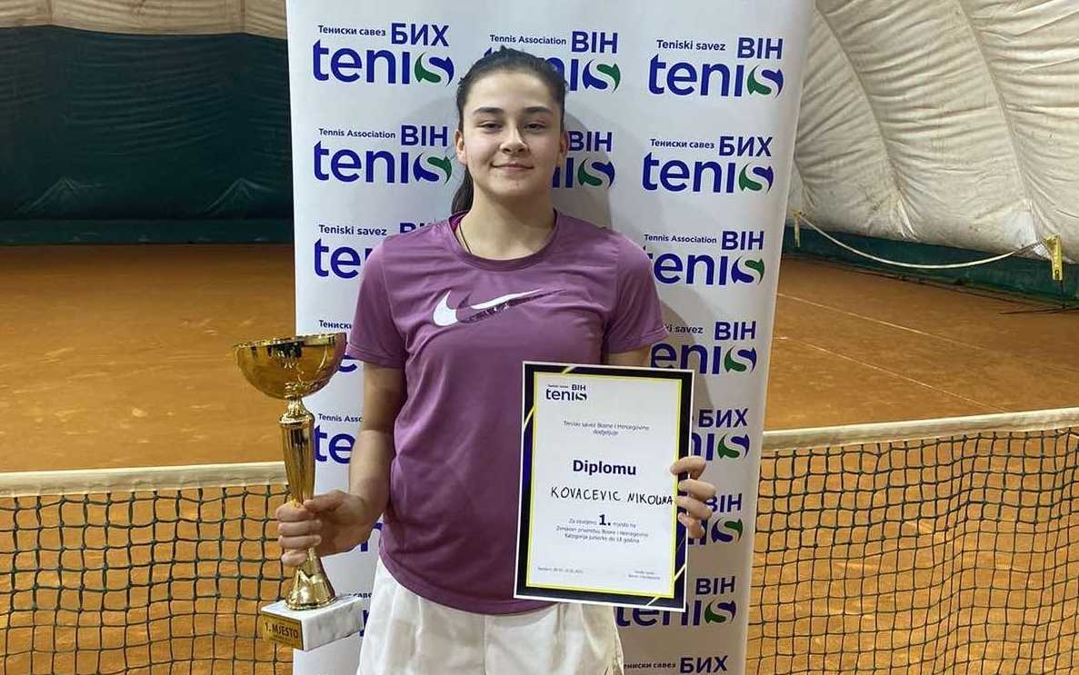 NOVI PEHARI ZA TENISKI KLUB DOBOJ - Nikolina Kovačević osvojila titulu! (FOTO)