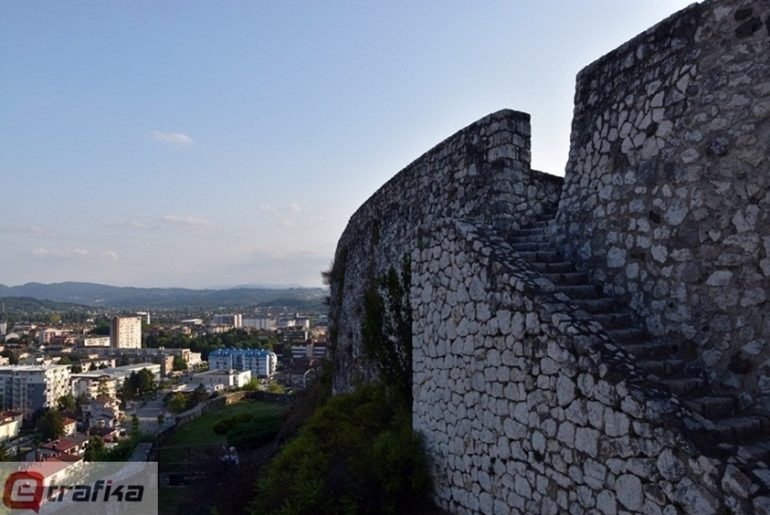 DOBOJ: Tvrđava Gradina nijemi čuvar grada