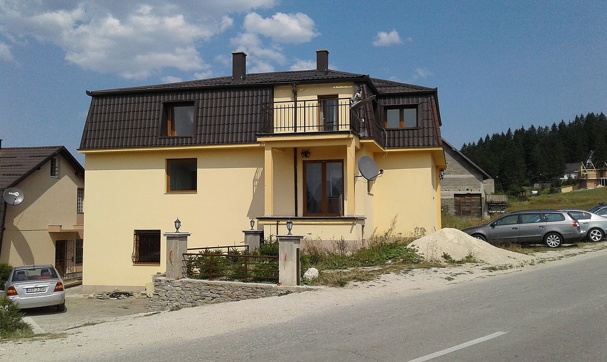 AGENCIJA ZA NEKRETNINE "STAN": Na prodaju dvosoban i trosoban stan u Doboju i apartman na Vlašiću (FOTO)