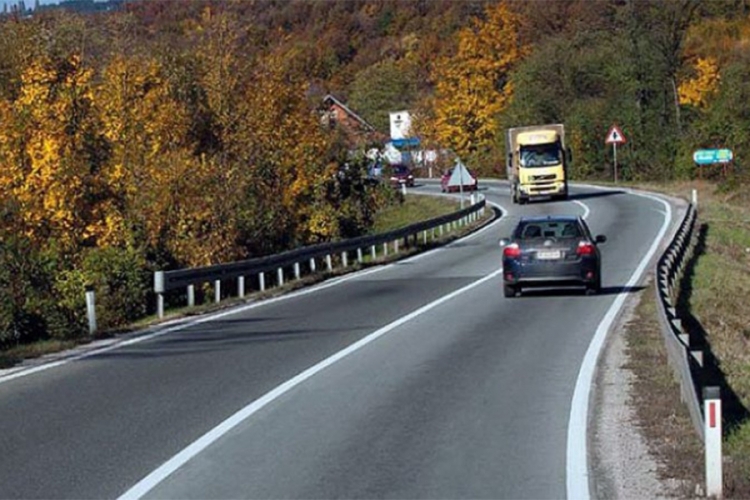 PUTEVI: Bez zastoja i ograničenja na putevima