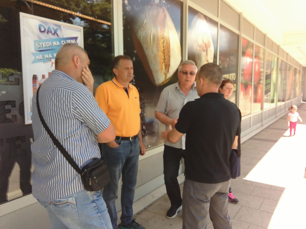 DOBOJ: PDP traži opoziv vlade, a gradonačelnika!? (FOTO)