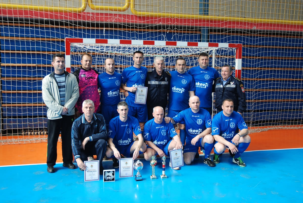 DOBOJ: Policijska stanica Doboj 2 pobjednik turnira u malom fudbalu (FOTO)