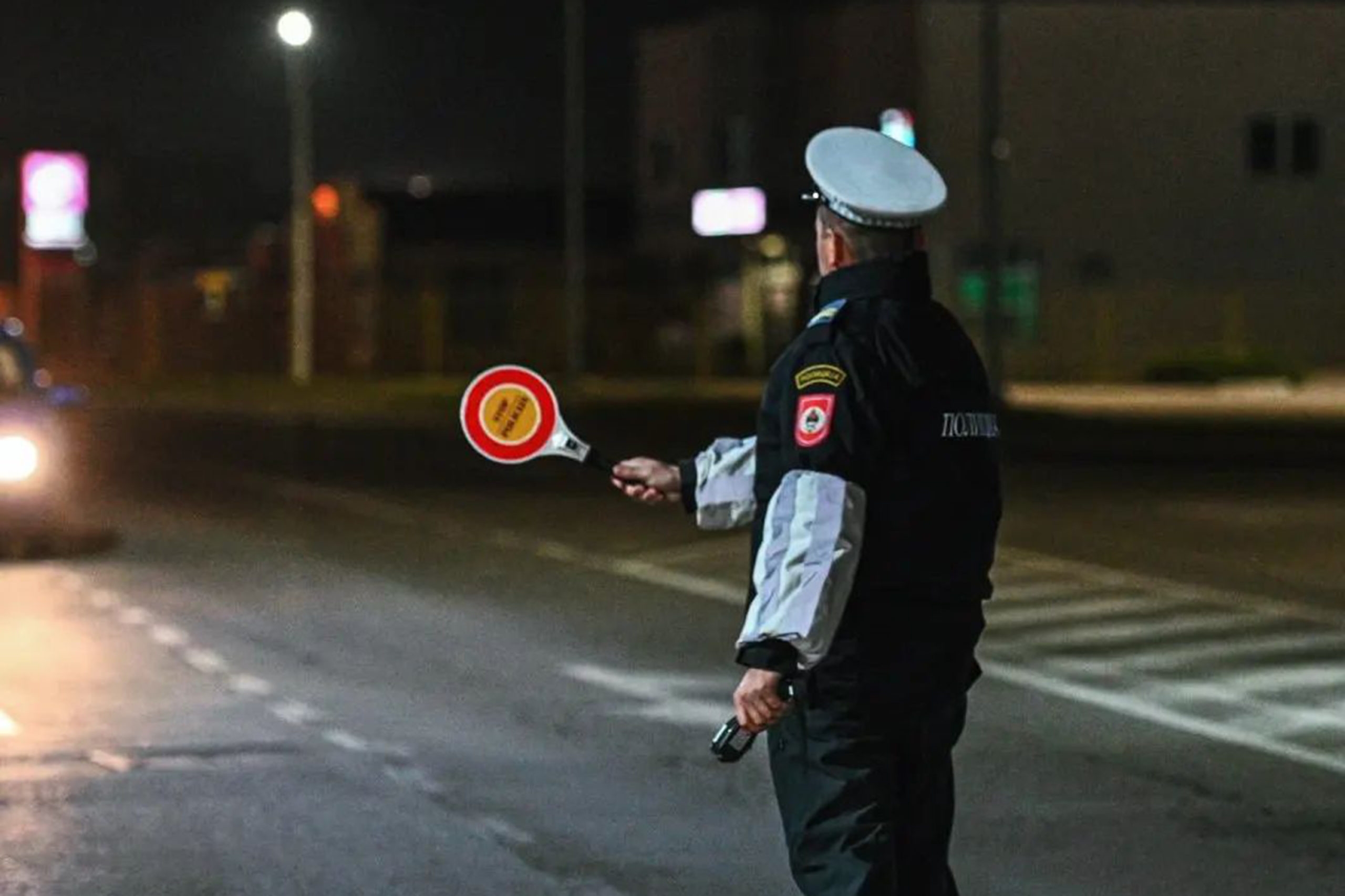 DOBOJ: Akcija policije - oduzeta dva putnička automobila, četiri vozača lišena slobode