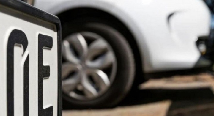 OD NAREDNE GODINE Cijene polisa osiguranja poskupljuju registraciju vozila u Srpskoj