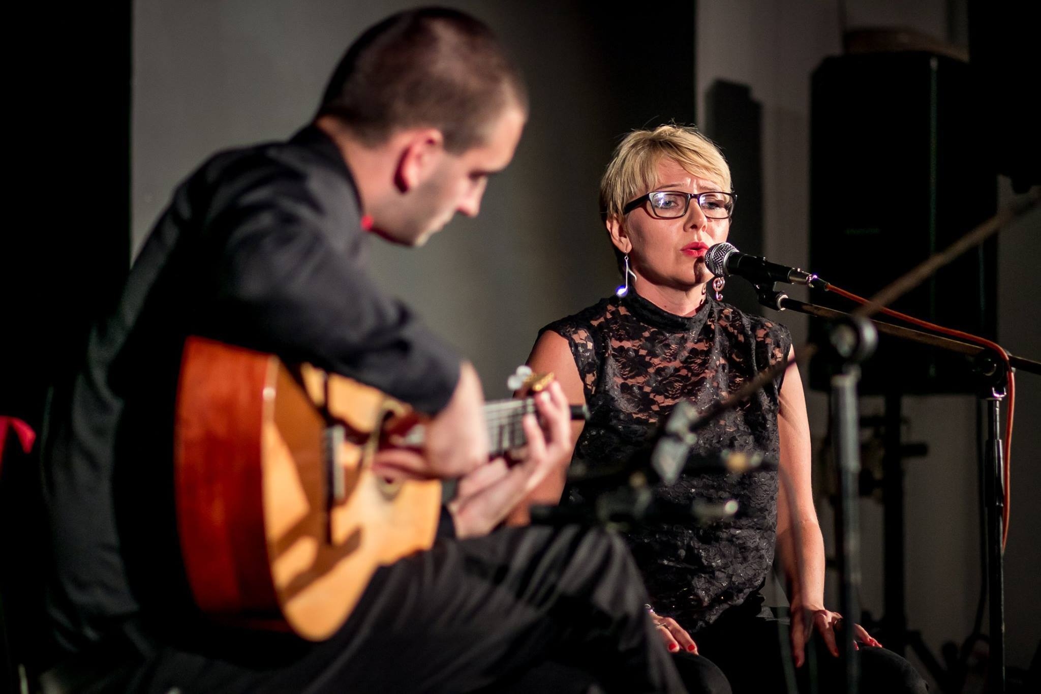 DOBOJ: Solistički koncert gitariste Nikole Jovića (FOTO)