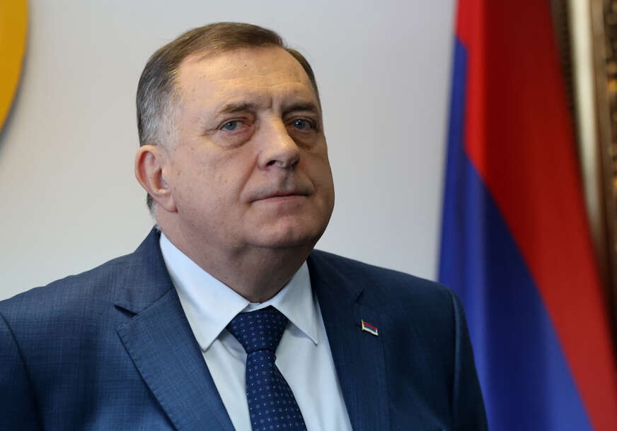 U 3 DANA SVE PALO U ZABORAV Dodikove dimne bombe o razdruživanju i nezavisnosti Srpske, pa DOGOVOR O RASPODJELI PARA