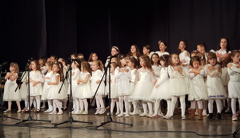 DOBOJ: Dječiji hor “Vrapčići” održao koncert za male Dobojlije 