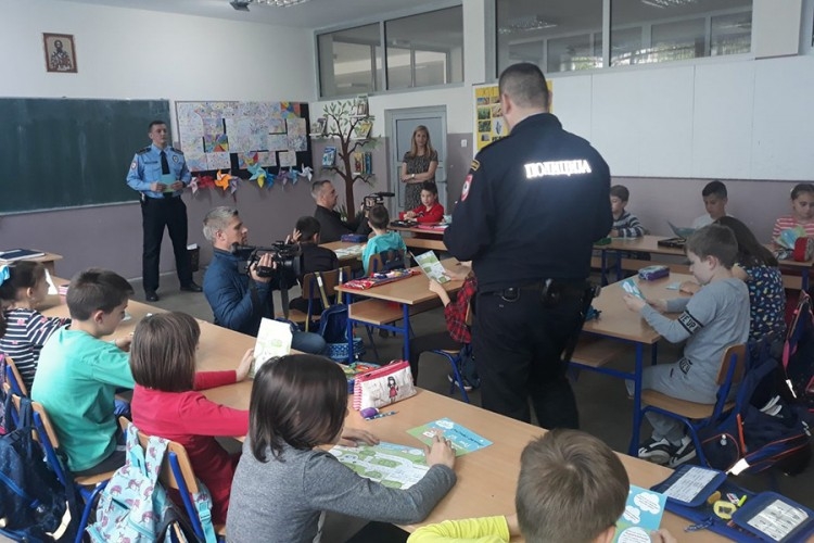 DOBOJ: Bijeg od kuće ne predstavljati kao herojstvo