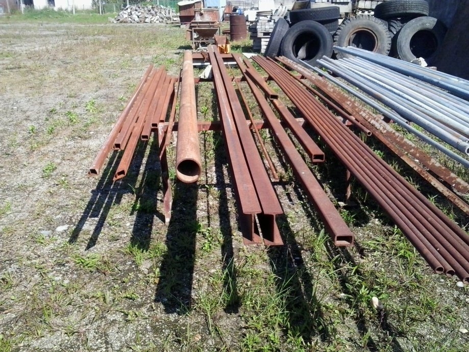 DOBOJ: Uhapšen osumnjičeni za krađu metalnih profila u Stanarima