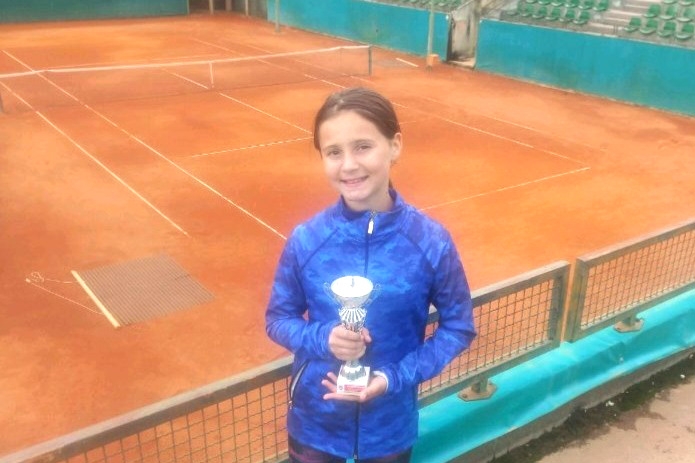 DOBOJ: Novi trijumf Sare Tripić, najbolja na turniru u Mostaru