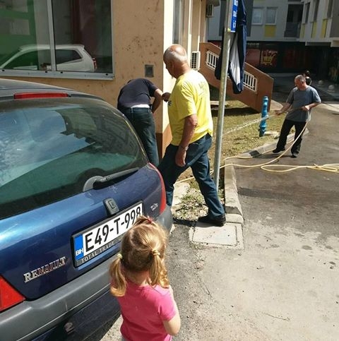DOBOJSKI INFO PITA GRADONAČELNIKA: Zašto službe koje su nadležne ne rade svoj posao? (FOTO)