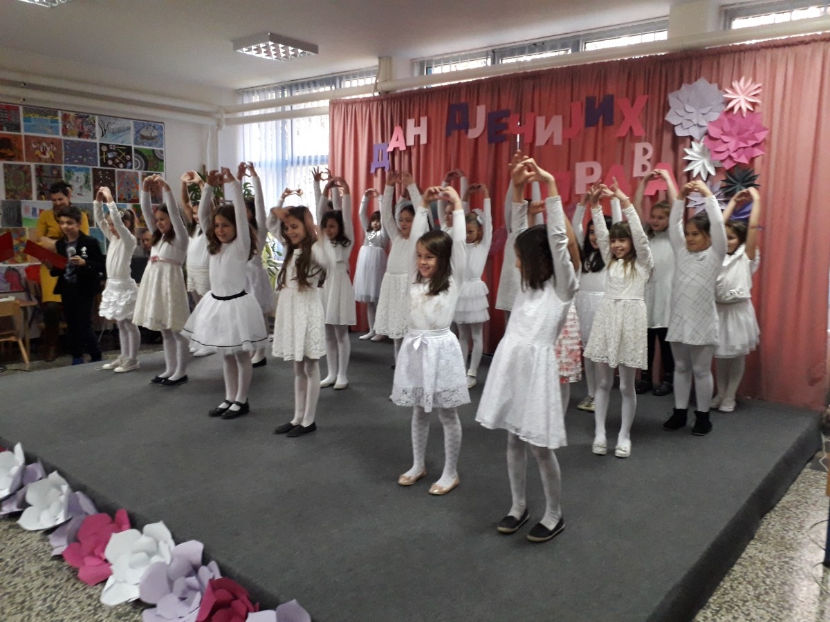 DOBOJ: U Osnovnoj školi „Sveti Sava“ obilježen Svjetski dan djeteta (FOTO)