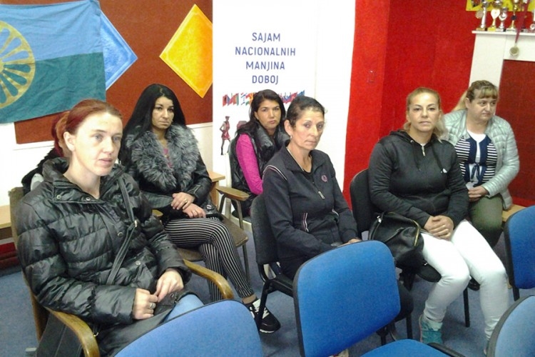 MEĐUNARODNI DAN ROMA: Ubijediti roditelje da školuju djecu najveći izazov