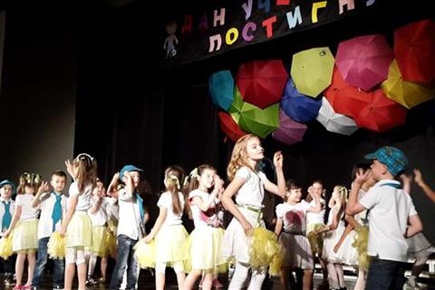 DOBOJ: Održani "Dani učeničkih postignuća" (FOTO)