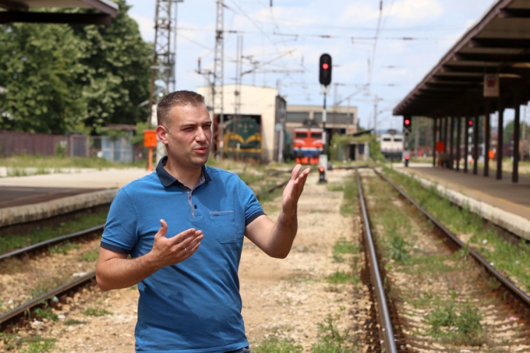 DOBOJ: Administracija izgurala majstore iz "Željeznica"