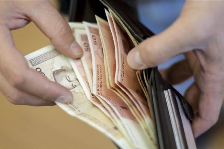 DOBOJ: Isplata aprilske penzije danas