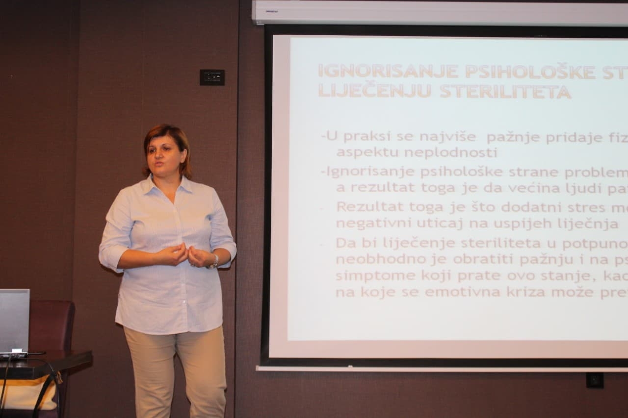 DOBOJ: U borbi protiv bračnog steriliteta treba pružiti i psihološku pomoć (FOTO)