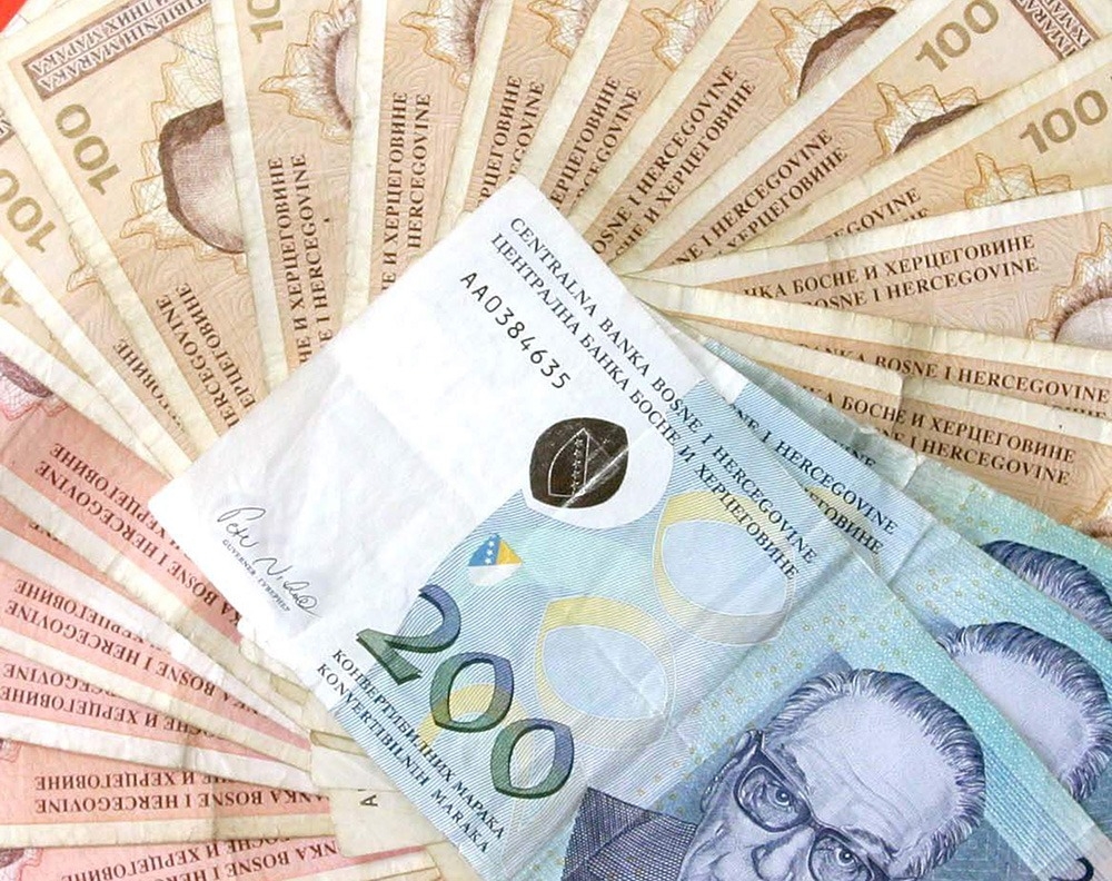 Ova plata bi zaustavila odlazak radnika iz BiH!