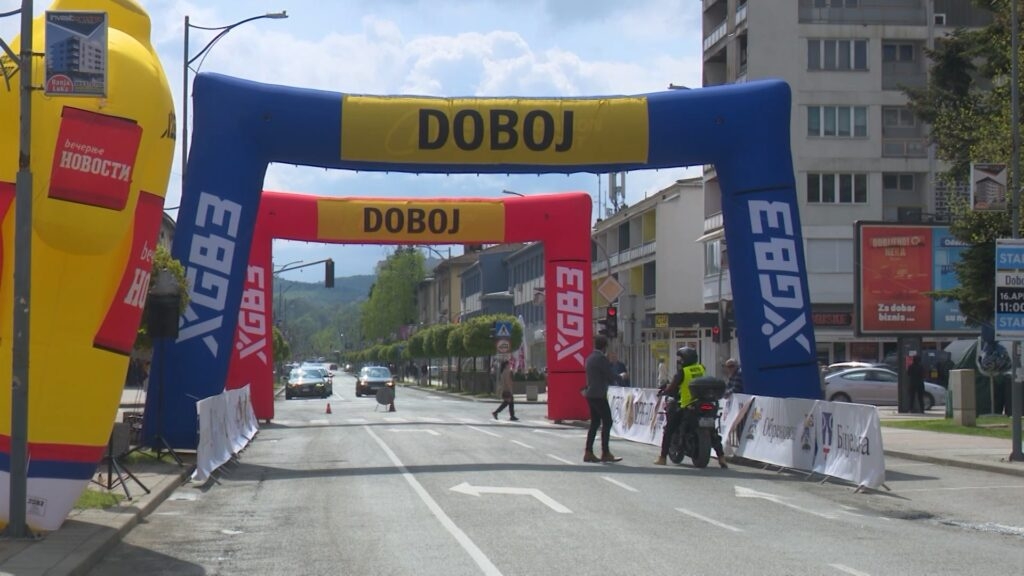 DOBOJ: Obaveštenje za građane o obustavama saobraćaja tokom Međunarodne biciklističke trke „Beograd - Banja Luka 2024“