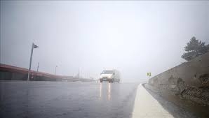 PUTEVI: Kolovozi vlažni zbog magle