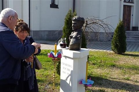 DOBOJ: Služeni liturgija i parastos za Spomenka Gostića