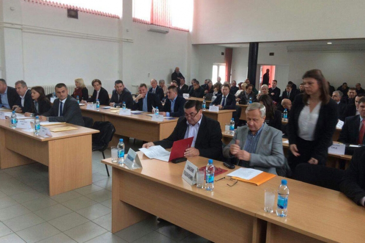 DOBOJ: Sledeće sedmice smene i imenovanja gradskih funkcionera