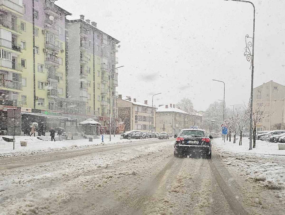 VRIJEME: Promjenljivo oblačno uz sunčane periode