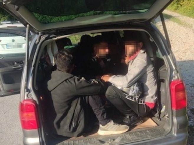 DOBOJ: Lišeno slobode pet lica zbog izvršenog krivičnog djela „Krijumčarenje lica“