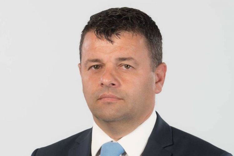 DOBOJ: Kandidati sumnjaju u izbornu prevaru, glasao za sebe, a sabrano nula glasova