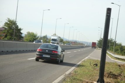 PUTEVI: Zbog najavljenog tropskog dana putovati ujutro ili predveče