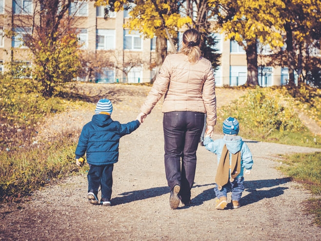 DOBOJ: Počela isplata materinskog dodatka