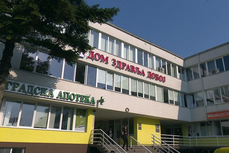 ZAŠTO SE NAPLAĆUJU USLUGE HITNE POMOĆI: Da li su neki pacijenti diskriminisani?