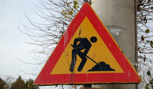 PUTEVI: Saobraćaj bez zastoja, oprezno na putevima na kojima se izvode radovi