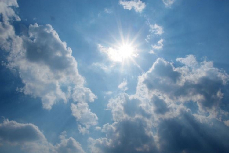 VRIJEME: Danas sunčano i toplo, poslijepodne naoblačenje