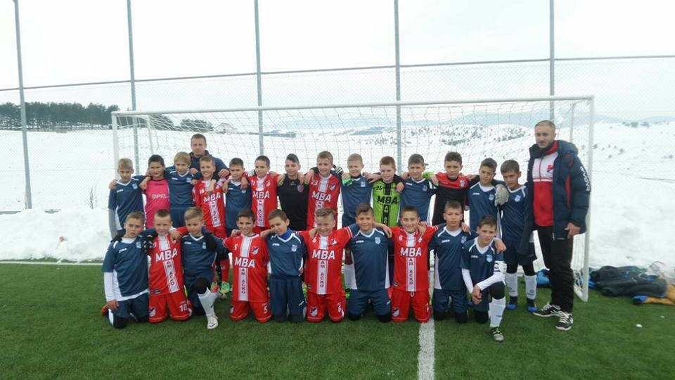 DOBOJ: Sa osmijehom, fudbalom i pjesmom preko Zlatibora (FOTO)