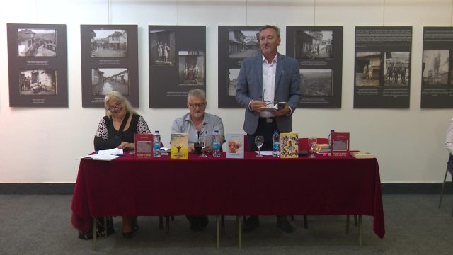 DOBOJ: Održano književno veče Zorana Grumića (VIDEO)