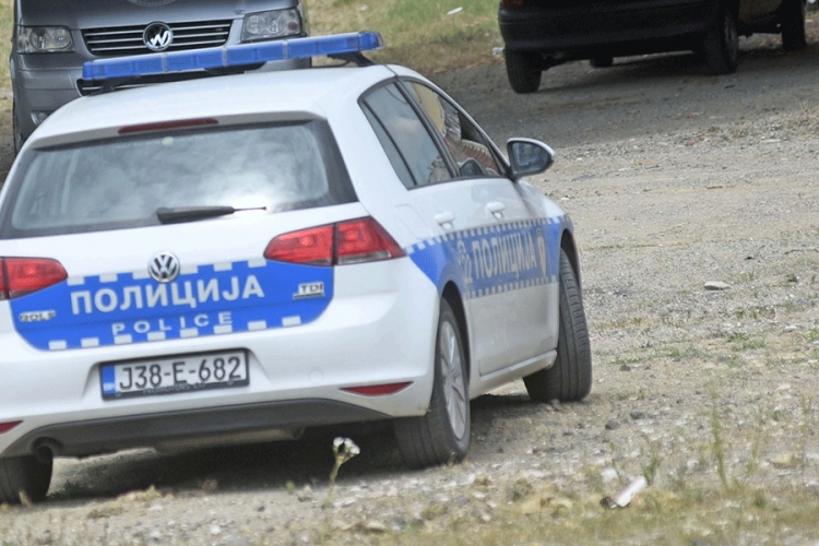 OBRAČUN U DOBOJU: Više povrijeđenih, maloljetnik uboden nožem