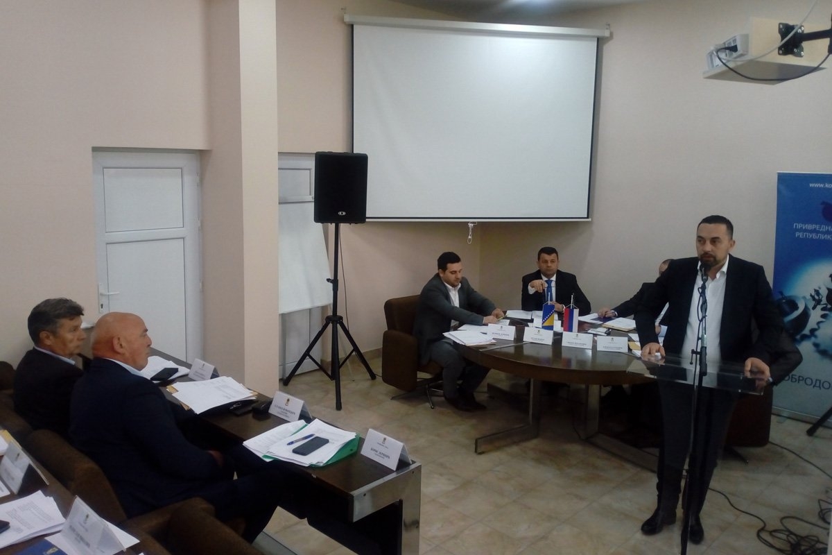 DOBOJ: Plave kartice digli svi samo za dvije tačke