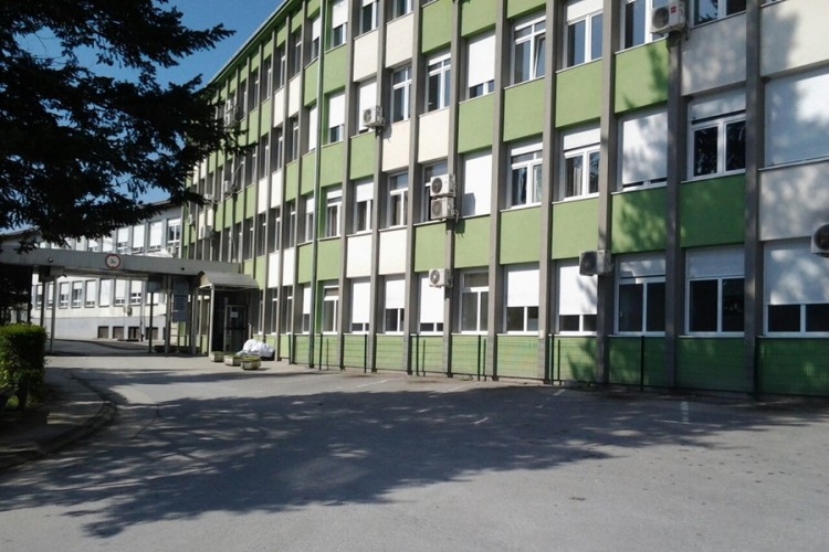 DOBOJ: Preminula žena iz Modriče pozitivna na virus korona