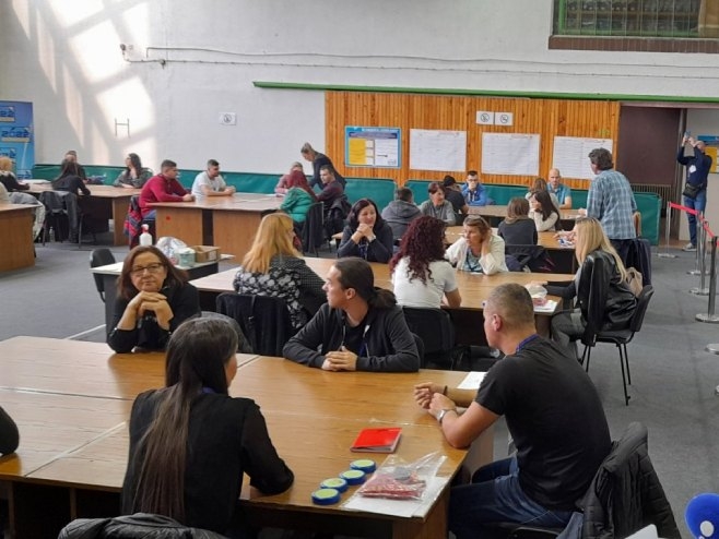 PREGLEDANI SVI LISTIĆI IZ DOBOJA: Evo šta je otkriveno u Centru za brojanje glasova u Zetri (VIDEO)