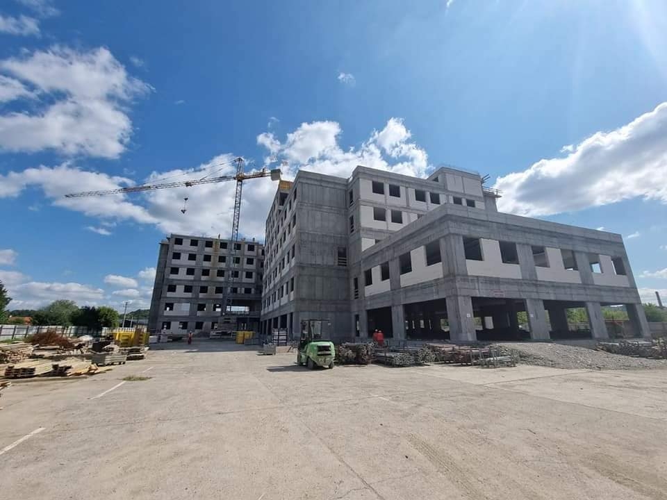 DOBOJ: Slavlje zbog gradnje nove bolnice, stiže i Baja Mali Knindža!?!?