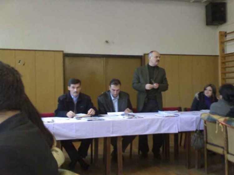 KUCAMO NA VRATA ZABORAVLJENIH ASOVA: Iza kupovine glasova stoji vrh OO SDS-a predvođen Paleksićem