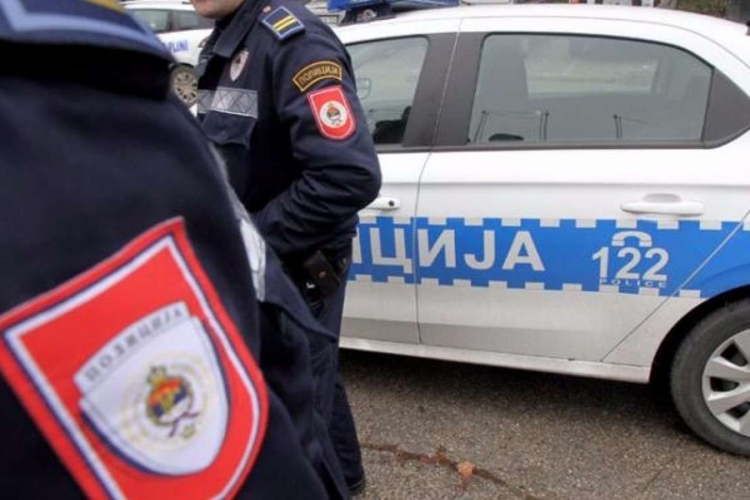 DOBOJ: Sletjeli motorom pa poginuli